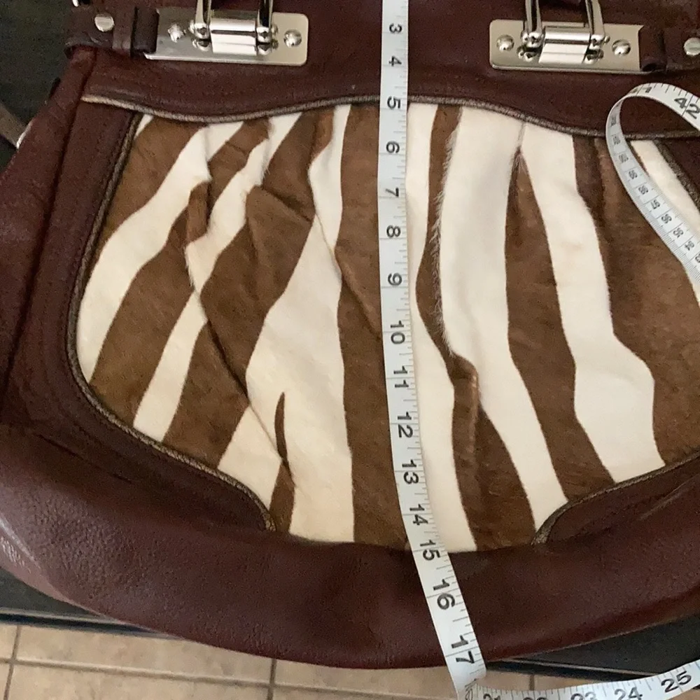 B MAKOWSKY Leather and Calf Hair HANDBAG - Picture 10 of 13